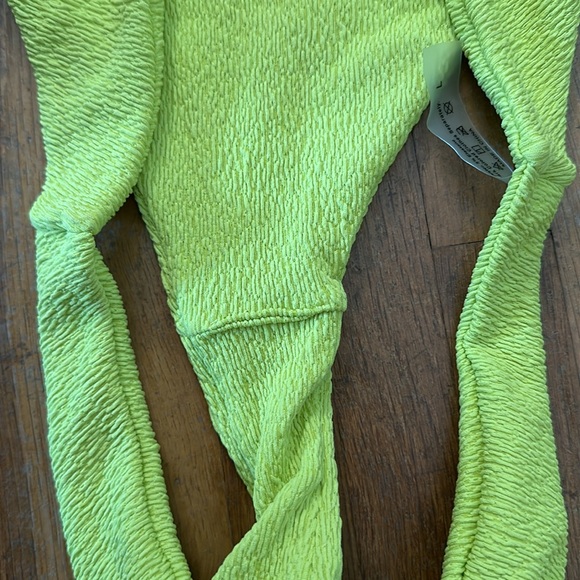 *last chance!!* Shein | Women’s lime green terry cloth bikini swimsuit - Picture 12 of 16